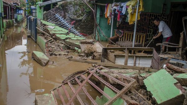 240 Rumah di Rancaekek Rusak Berat Akibat Banjir