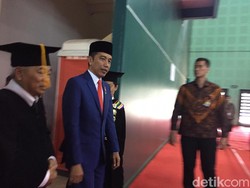 Jokowi Kecewa Beli Durian Mahal, Tapi Rasa Nggak Enak