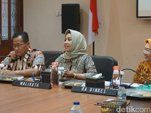 Aplikasi Gayatri, Bukti Wali Kota Mojokerto Lanjutkan Program UHC