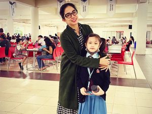 Keren! Putri Ussy Sulistiawaty Ikut Olimpiade Matematika Lagi Keren! Putri Ussy Sulistiawaty Ikut Olimpiade Matematika Lagi