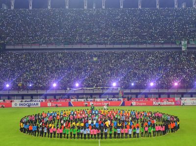 Intip Kemeriahan Pembukaan Liga 1 2020 di Gelora Bung Tomo