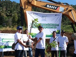 HUT ke-42, Jasa Marga Tanam 42 Ribu Pohon di Tol Indonesia