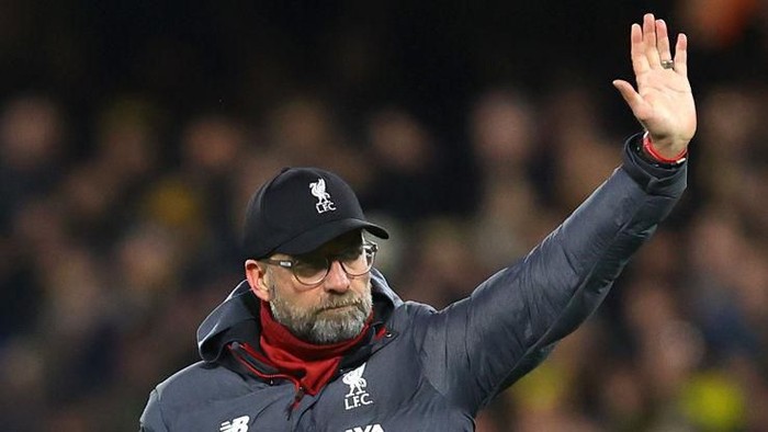 WATFORD, ENGLAND - FEBRUARY 29: Jurgen Klopp, Manager of Liverpool acknowledges the fans following the Premier League match between Watford FC and Liverpool FC at Vicarage Road on February 29, 2020 in Watford, United Kingdom. (Photo by Julian Finney/Getty Images)