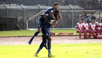 Hasil ini membawa Persib Bandung duduk di peringkat dua klasemen Shopee Liga 1 2020 sementara. Sedangkan Laskar Joko Tingkir, ada di peringkat 17.