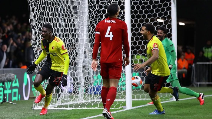 WATFORD, ENGLAND - FEBRUARY 29: Ismaila Sarr of Watford celebrates after scoring his teams first goal during the Premier League match between Watford FC and Liverpool FC at Vicarage Road on February 29, 2020 in Watford, United Kingdom. (Photo by Richard Heathcote/Getty Images)