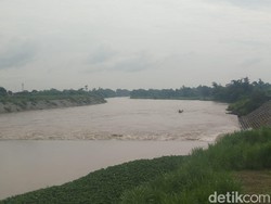 Perahu Terbalik di Sungai Brantas, Ini Identitas 4 Korban Hilang