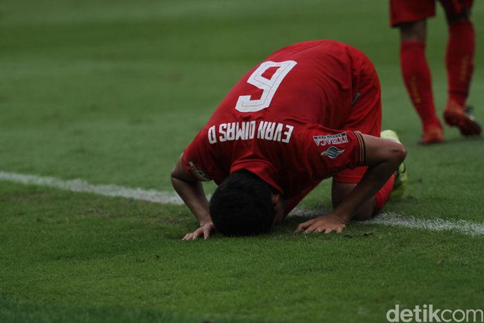 Evan Dimas Evan Dimas
