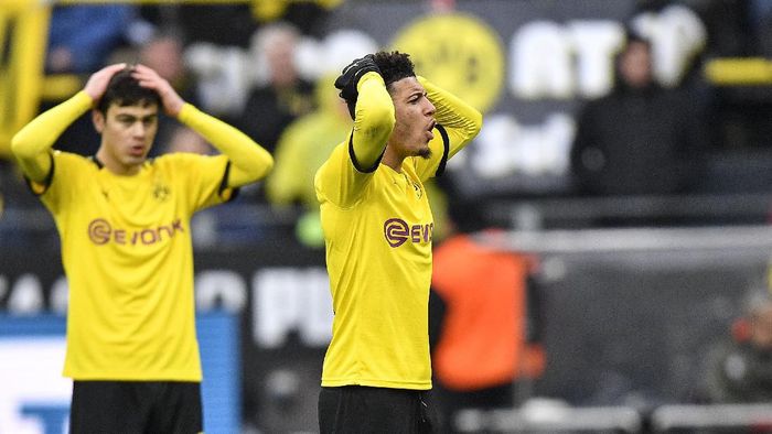 Jadon Sancho Dortmunds Jadon Sancho, right, reacts during the German Bundesliga soccer match between Borussia Dortmund and SC Freiburg in Dortmund, Germany, Saturday, Feb. 29, 2020. (AP Photo/Martin Meissner)