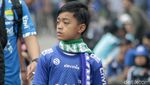 Antusias Bobotoh Birukan Stadion Si Jalak Harupat Bandung