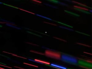 Bulan Misterius yang Buntuti Bumi Tertangkap Kamera Bulan Misterius yang Buntuti Bumi Tertangkap Kamera