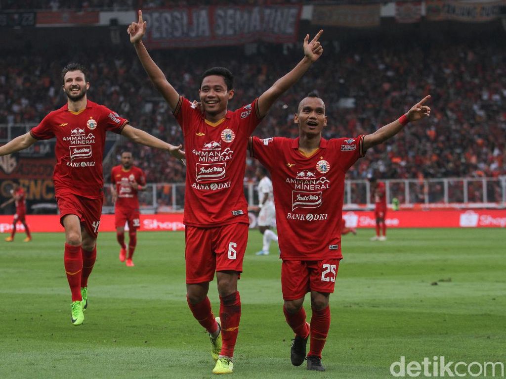 Selebrasi Tik-tokan Evan Dimas dan Para Debutan yang Bersinar Selebrasi Tik-tokan Evan Dimas dan Para Debutan yang Bersinar