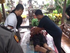 Turis Asing Mabuk dan Ngamuk di Minimart Ubud Ternyata Depresi Turis Asing Mabuk dan Ngamuk di Minimart Ubud Ternyata Depresi