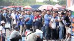 Antusias Bobotoh Birukan Stadion Si Jalak Harupat Bandung
