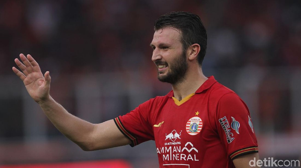 Final Piala Menpora 2021: Marco Motta mengejar trofi pertama bersama Persija Jakarta. (Foto: detikcom/Rifkianto Nugroho)