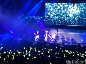 Menyoal Konser Virtual yang Populer Sejak Pandemi Corona Menyoal Konser Virtual yang Populer Sejak Pandemi Corona
