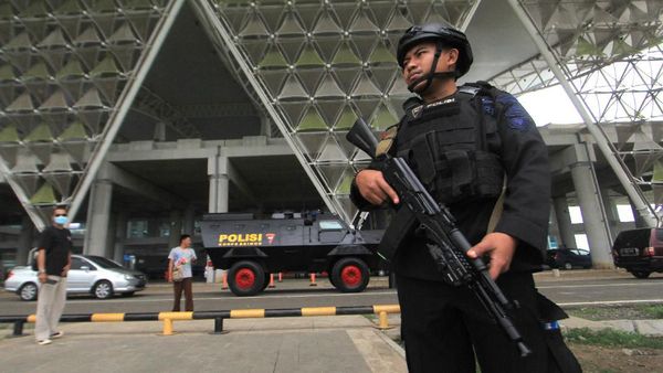 Pengamanan di Bandara Kertajati Jelang Kedatangan WNI ABK Diamond Princess