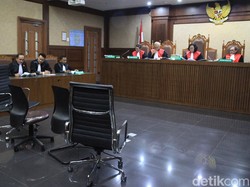 Buron Kasus Korupsi Rp 37 Triliun Dituntut 18 Tahun Bui dan Denda Rp 1 M