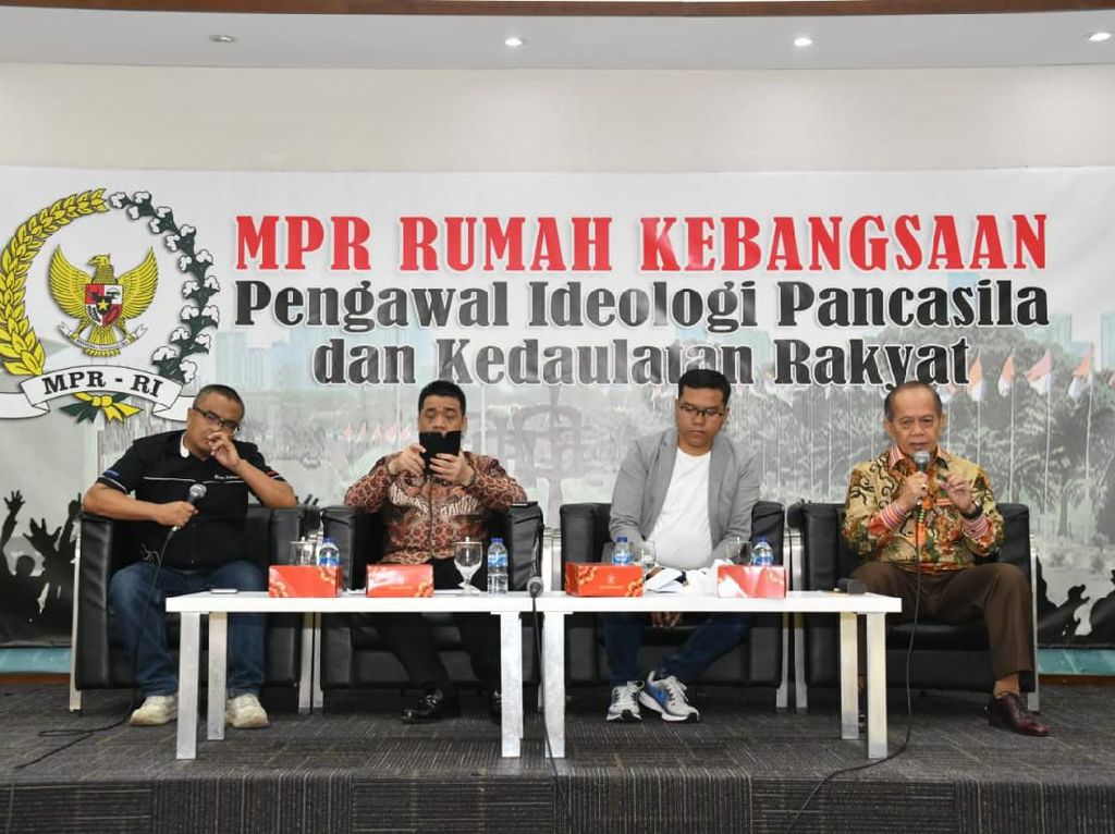 Serap Aspirasi, MPR Silaturahmi ke Berbagai Elemen Masyarakat Serap Aspirasi, MPR Silaturahmi ke Berbagai Elemen Masyarakat