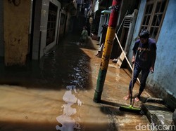 Titik Banjir di Jakarta Bertambah Jadi 56 RT, 257 Warga Mengungsi