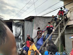 Penemuan Mayat Guru Membusuk di Kamar Bikin Geger Warga Samarinda