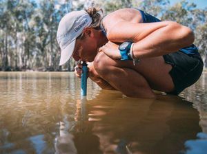 Dengan Sedotan Ini, Bisa Minum Air Sungai dan Danau dengan Aman