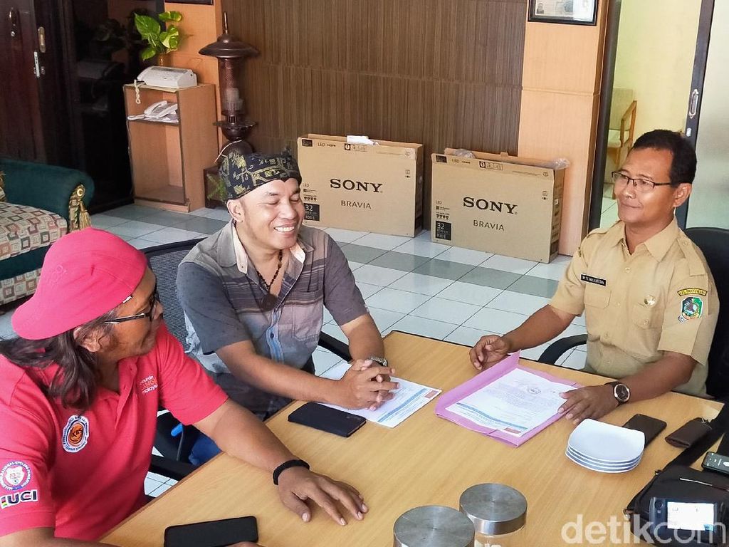 Lagu Corona Lukai Banyak Pihak, Pemkab Banyuwangi Bikin Klinik Musik Lagu Corona Lukai Banyak Pihak, Pemkab Banyuwangi Bikin Klinik Musik