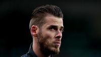 10 Pemain Liga Inggris yang Suka Dipanas-panasin di Twitter