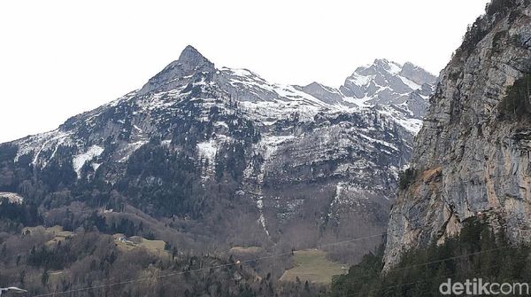 Foto Ciamik Hasil Kamera Oppo Find X2