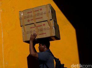 Indonesia Diserang Corona, Toko Swalayan Diserbu Warga