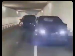 Pengakuan 4 Pemobil Zig-Zag di Underpass demi TikTok Bikin Ngelus Dada Pengakuan 4 Pemobil Zig-Zag di Underpass demi TikTok Bikin Ngelus Dada