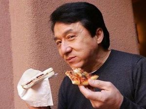 Setajir Ini Jackie Chan yang Disebut Ogah Kasih Warisan ke Anak