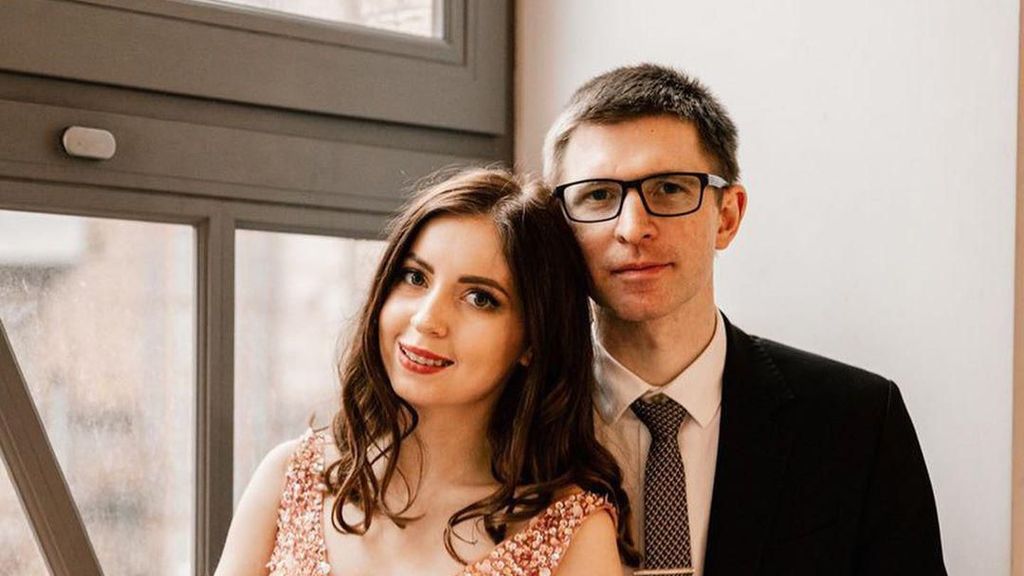 Kisah Tragis Selebgram yang Suaminya Tewas Keracunan Dry Ice di Pesta Ultah Kisah Tragis Selebgram yang Suaminya Tewas Keracunan Dry Ice di Pesta Ultah