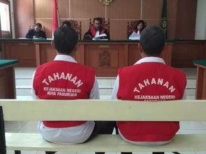 Dua Terdakwa Kasus SDN Gentong Ambruk Dituntut 3 Tahun 6 Bulan Penjara