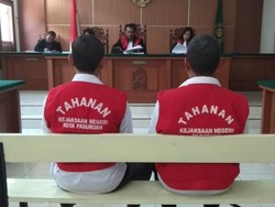 Dua Terdakwa Kasus SDN Gentong Ambruk Dituntut 3 Tahun 6 Bulan Penjara