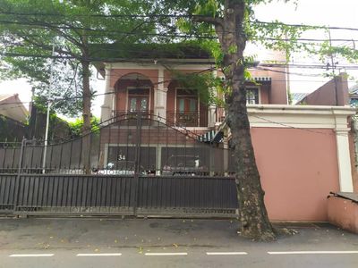 Melihat Rumah Eks Kepala BP Migas yang Didakwa Korupsi Rp 37,8 Triliun