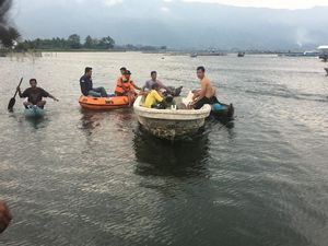 Pelajar SMP Tewas di Danau Maninjau Saat Perbaiki Keramba Ikan Pelajar SMP Tewas di Danau Maninjau Saat Perbaiki Keramba Ikan