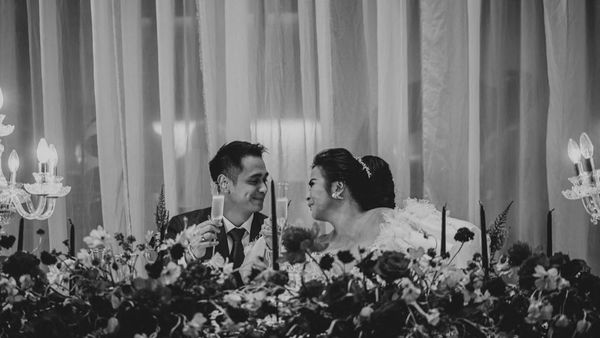 Diisukan Ribut, Jennifer Jill dan Ajun Perwira Kembali Mesra Makan Berdua