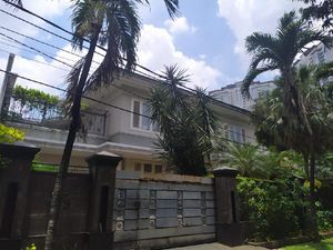 Bikin Bergetar! Ini Mewahnya Rumah Honggo Buron Kasus Korupsi Rp 37,8 Triliun Bikin Bergetar! Ini Mewahnya Rumah Honggo Buron Kasus Korupsi Rp 37,8 Triliun