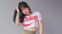 Prisa Rianzi: Dewi Gitar, Nyaris Bunuh Diri dan Jadi Hot Mom
