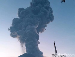 BPPTKG: Gunung Merapi Erupsi, Luncuran Awan Panas 2 Km ke Kali Gendol
