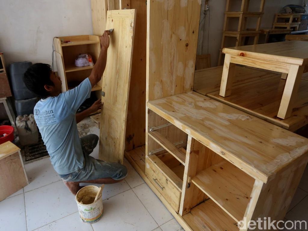 Pascabanjir, Perajin Furniture Kebanjiran Order Pascabanjir, Perajin Furniture Kebanjiran Order