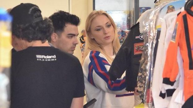 Joe Jonas dan Sophie Turner