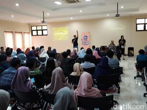 Rame Banget! Ratusan Mahasiswa UNS Ikut Workshop dYouthizen detikcom