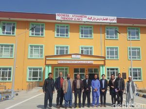 Melihat Klinik Kesehatan yang Dibangun Pemerintah Indonesia di Afghanistan Melihat Klinik Kesehatan yang Dibangun Pemerintah Indonesia di Afghanistan