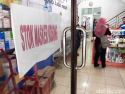 Sudah Langka, Masker di Lamongan Harganya Naik 4 Kali Lipat