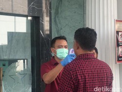 Cegah Corona, Suhu Tubuh di Atas 37,5 Derajat Celsius Dilarang Masuk Istana
