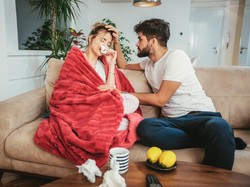 9 Buah yang Aman Dimakan saat Batuk Pilek, Bisa Bantu Penyembuhan Juga!