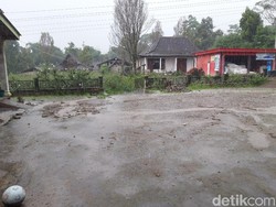 Guyuran Abu Erupsi Gunung Merapi Reda, Disusul Hujan Deras di Boyolali