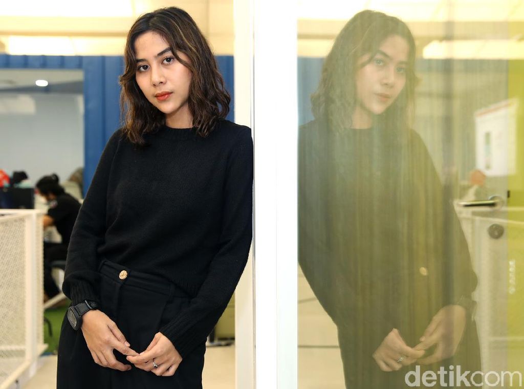 Cerita Adinda Thomas yang Makin Matang Cerita Adinda Thomas yang Makin Matang