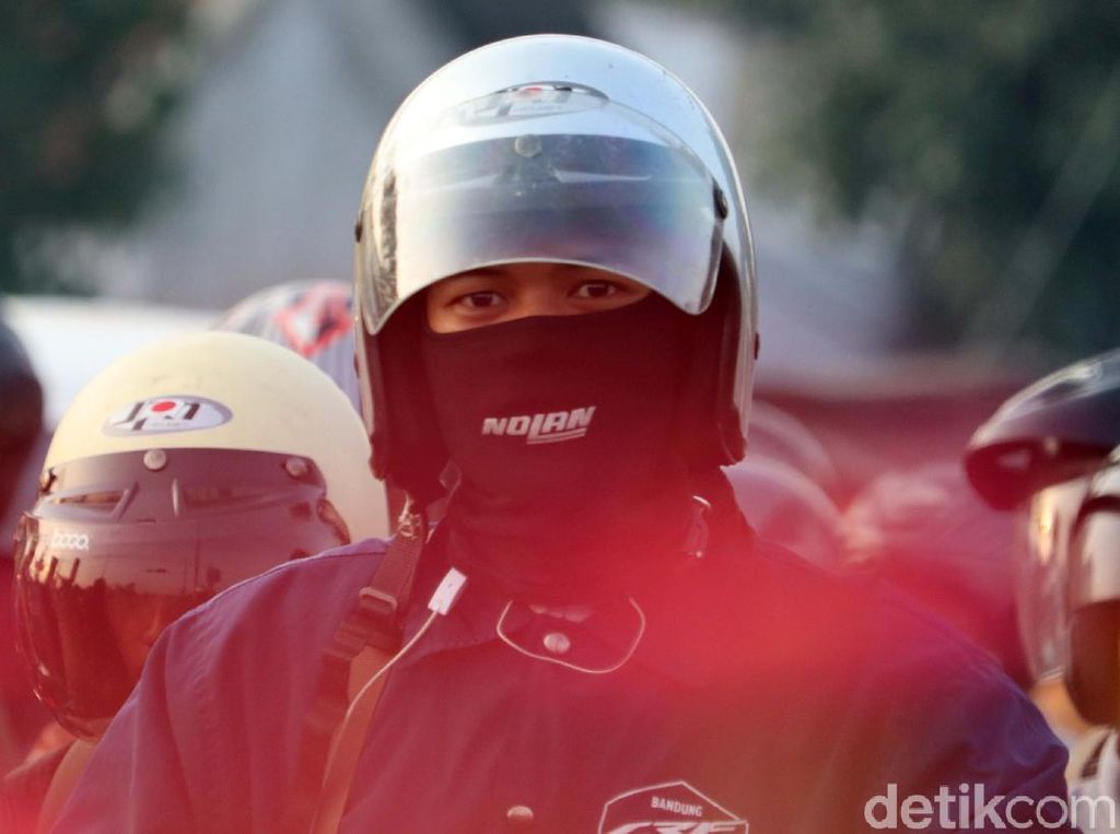Siap-siap! Polisi Incar Pengendara Tak Bermasker di Sumedang Siap-siap! Polisi Incar Pengendara Tak Bermasker di Sumedang